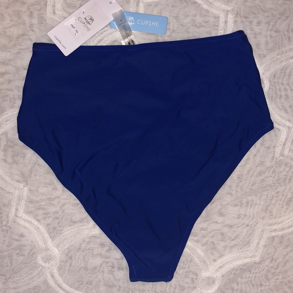 Cupshe highwaisted bikini bottoms - Picture 13 of 16